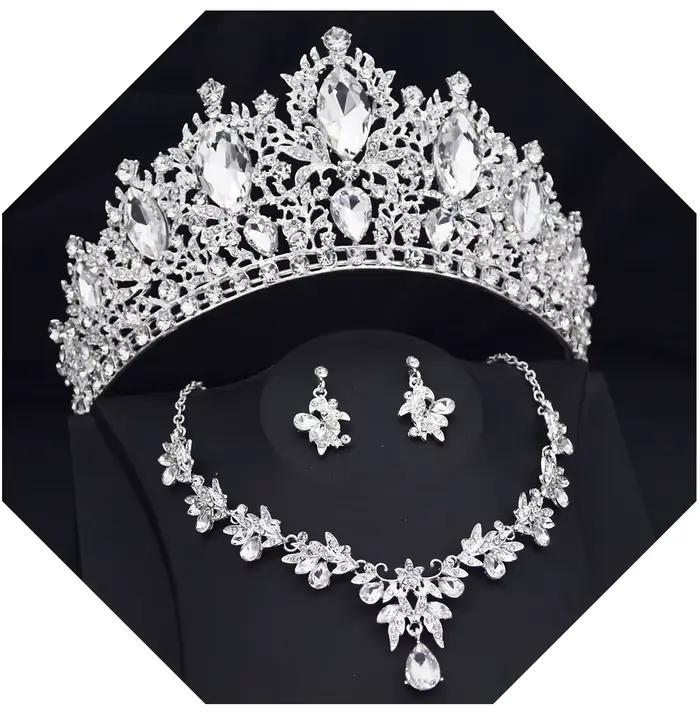 Parure de bijoux vintage baroque avec couronne en strass, tiare de luxe en cristal, collier et boucl