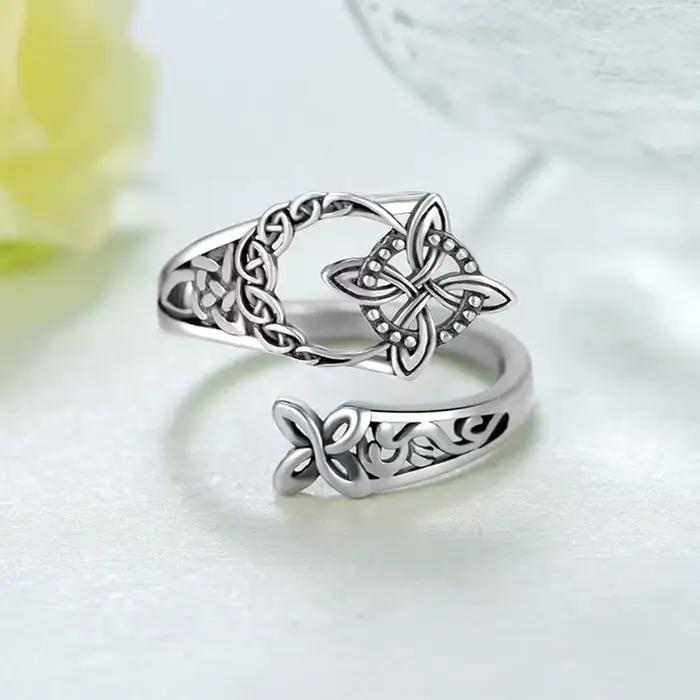Bague de protection pour femmes, motif nœud de sorcière, couleur argent, asymétrique, géométrique ir