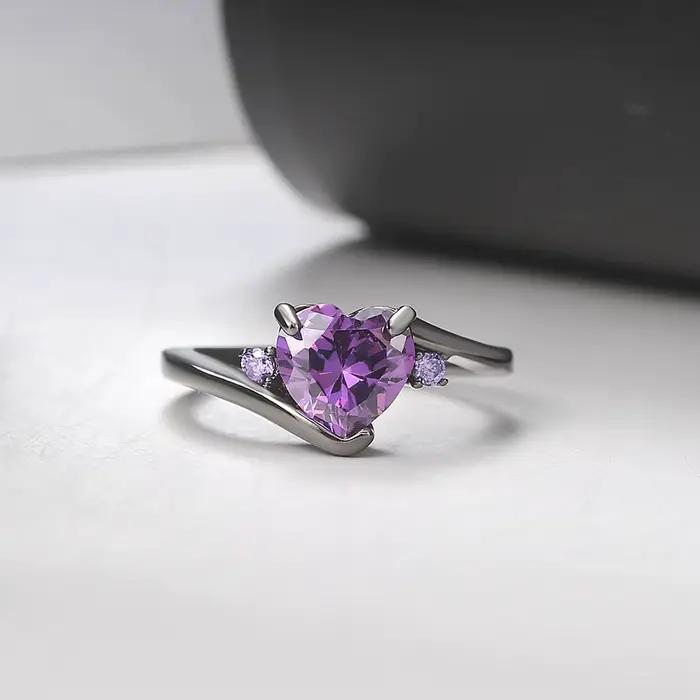 Bague gothique vintage punk en forme de cœur pour femmes, bijoux d'Halloween, plaquée or noir avec zircon, bijou mode à offrir pour occasions spéciales
