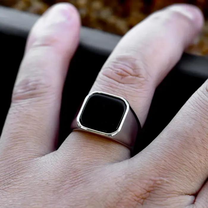 Bague en acier inoxydable poli pour hommes