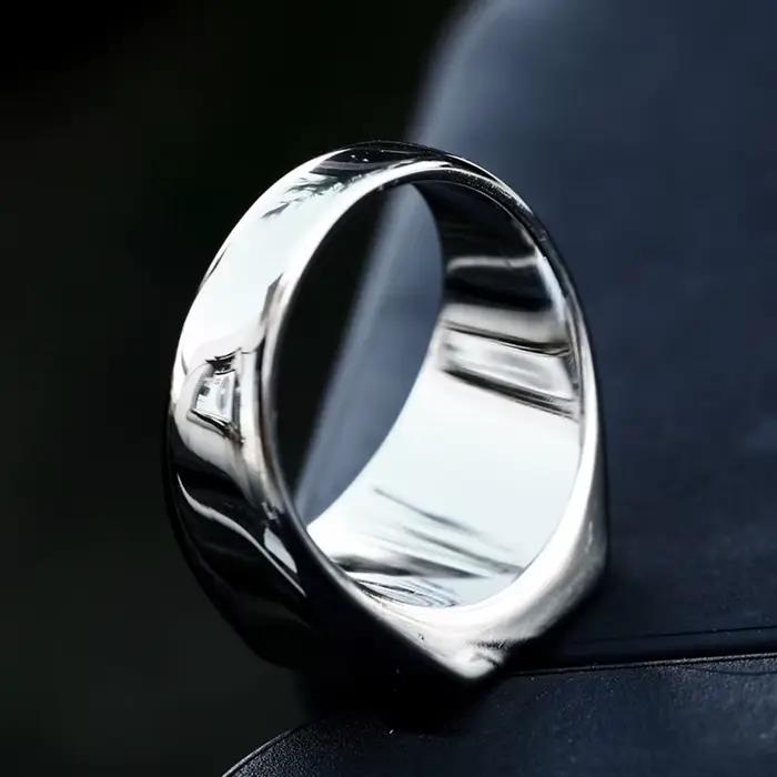 Bague en acier inoxydable poli pour hommes