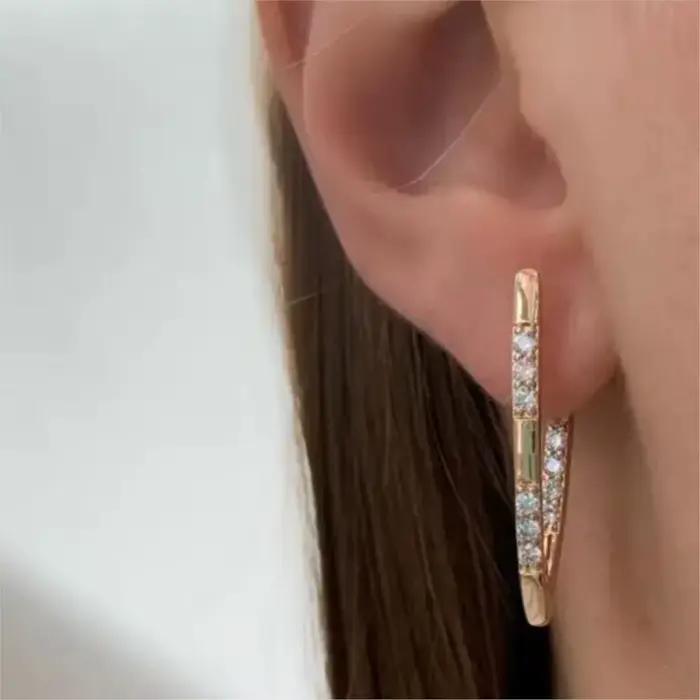 Boucles d'oreilles pendantes luxueuses en forme de V pour femmes, vintage, micro-incrustées de zircon, bijoux de fête, accessoires cadeaux pour occasions spéciales
