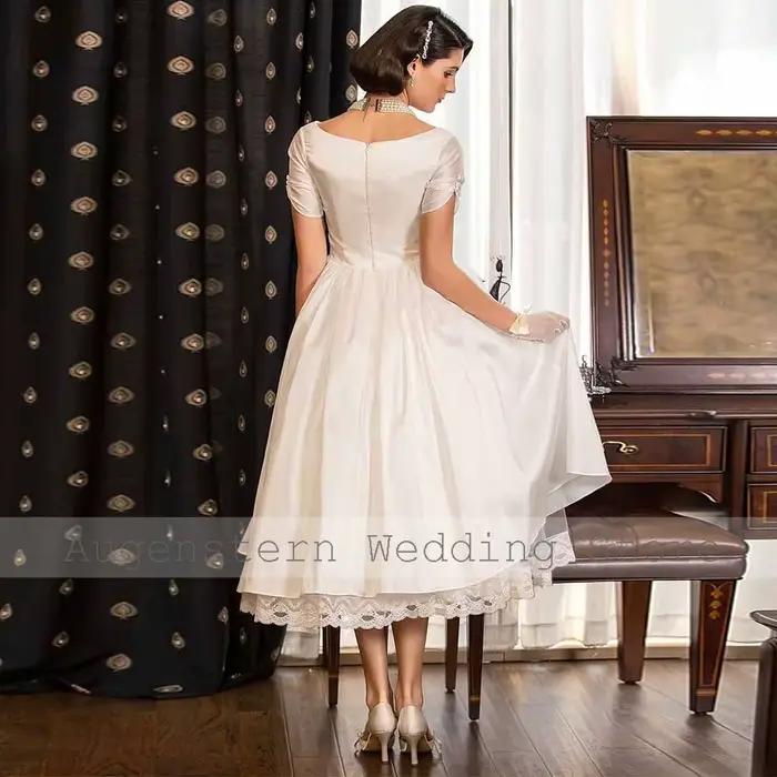 Robes de mariée personnalisées en satin