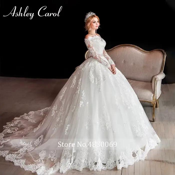 Robe de mariée Ashley Carol en coton, polyester, soie et mousseline avec train de la cour et soutien-gorge intégré pour futures mamans et cérémonies spéciales