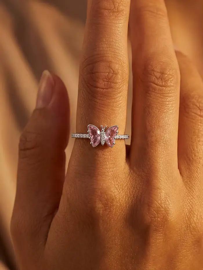 Bague en argent Sterling 925 sertie de zirconium blanc avec motif papillon pour femmes occasions d'engagement et usage quotidien
