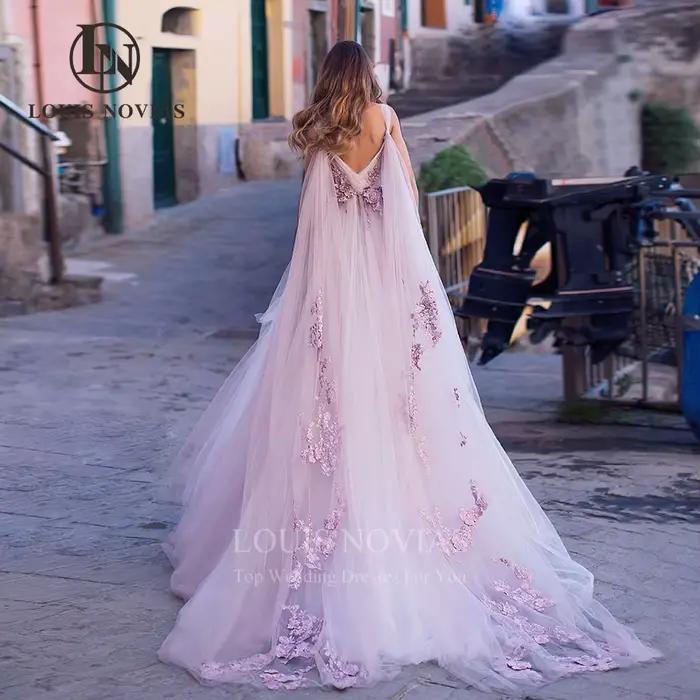 Robe de mariée A-Line LOUIS NOVIAS en coton, polyester, soie et mousseline avec perles violettes et rubans pour mariage romantique et soirées importantes