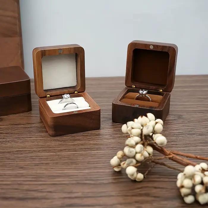 Boîte à bijoux de luxe en bois