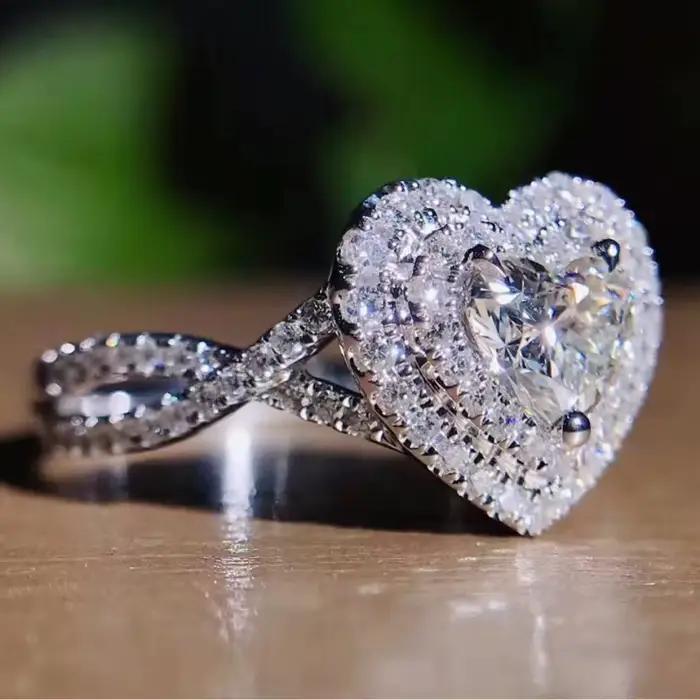 Bague en forme de cœur en argent sterling 925 sertie de zirconium blanc pour femmes bijoux d'engagement romantique et élégants