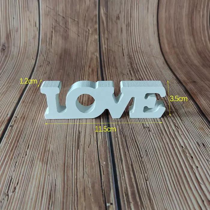Décoration de mariage en bois rustique Mr & Mrs