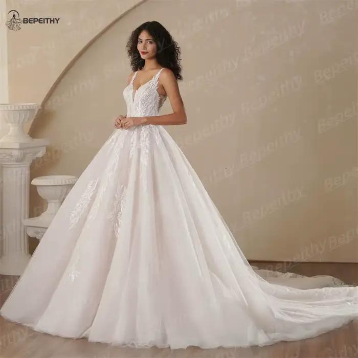 Robe de mariée BEPEITHY en polyester, style bohème, col en V, avec train de la cour, personnalisable pour futures mamans, occasions romantiques et cérémonies