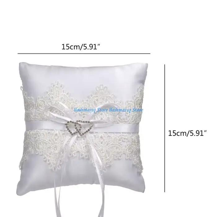 Oreiller à anneaux en forme de cœur avec nœud papillon pour mariage romantique et élégant usage cérémonie photo occaions spéciales