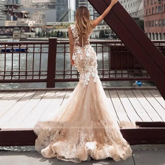 Robe de mariée exquise en polyester avec train de balayage, appliques de dentelle illusion, sans manches, pour femmes, occasions spéciales et cérémonies