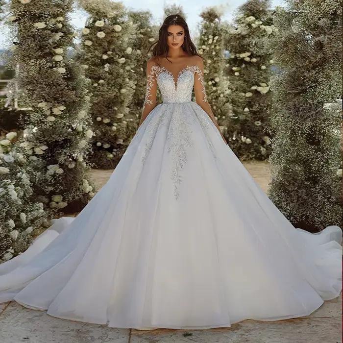 Robes de mariée A-ligne en tulle à plusieurs niveaux personnalisées