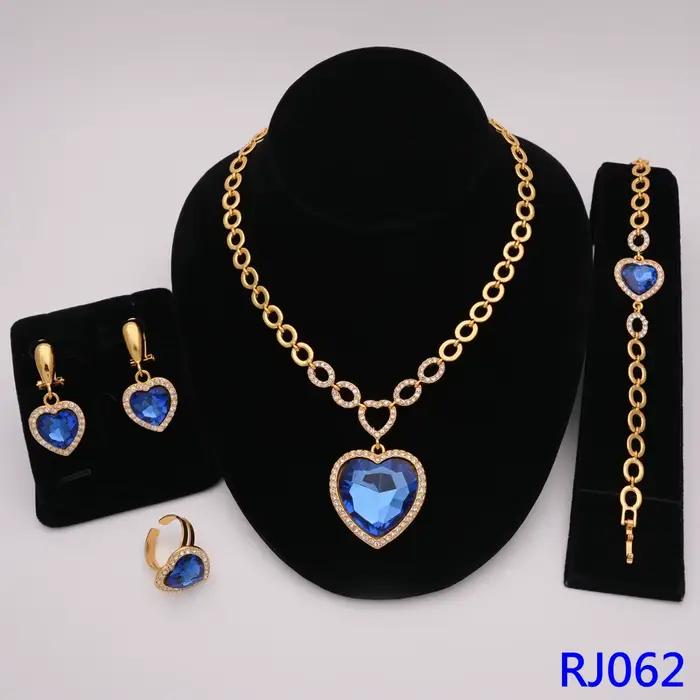 Ensemble de bijoux en perles de corail pour femmes africaines, style Dubaï de luxe, plaqué, 4 pièces : collier, boucles d'oreilles, bague, bracelet, cadeau de fête