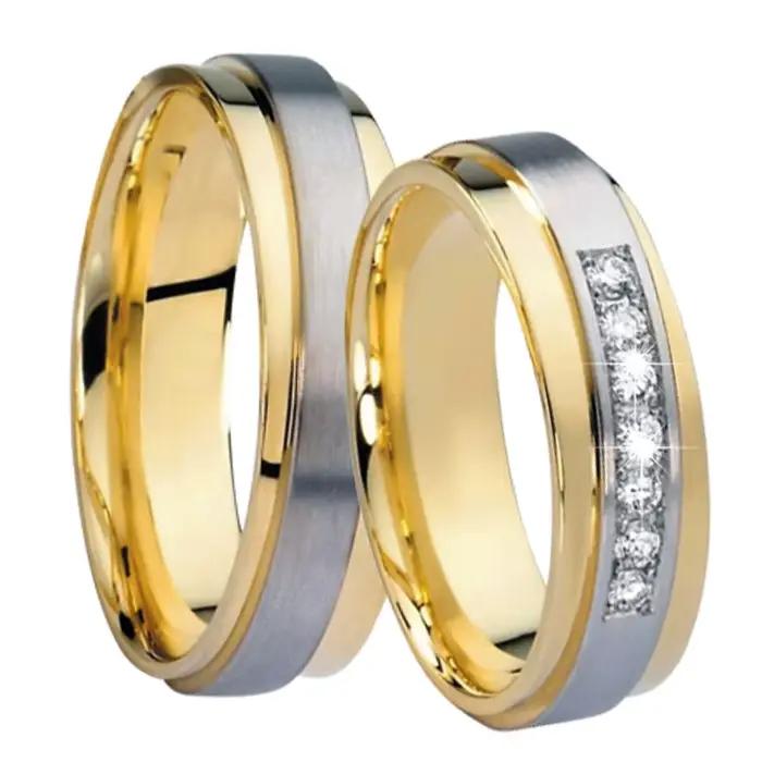 Alliances de mariage en acier inoxydable avec zircone plaquées or 18 carats pour hommes et femmes styles classiques romantiques occasions spéciales