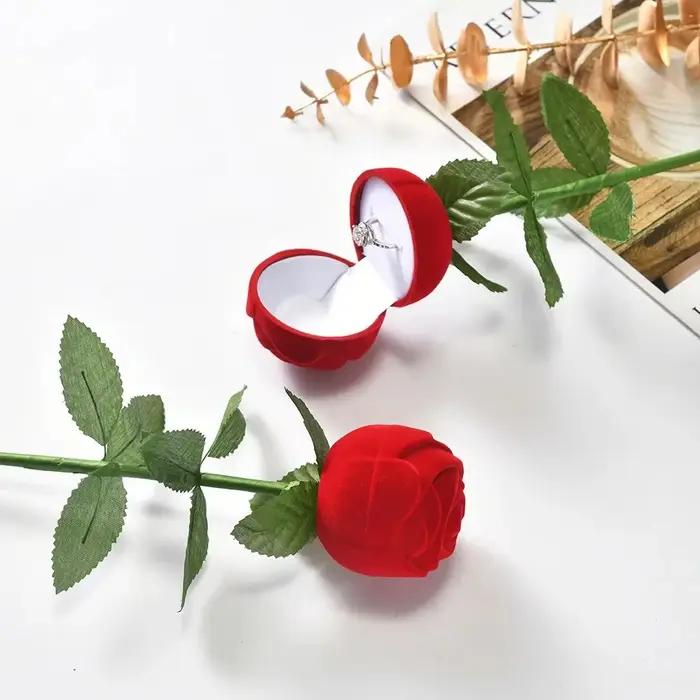 Boîte à bijoux en forme de rose, boîte de rangement pour bagues et boucles d'oreilles, boîte cadeau pour femmes, cadeau de la Saint-Valentin, cadeau romantique créatif pour petite amie, 1 pièce