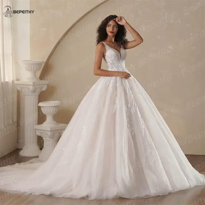 Robe de mariée BEPEITHY en polyester, style bohème, col en V, avec train de la cour, personnalisable pour futures mamans, occasions romantiques et cérémonies