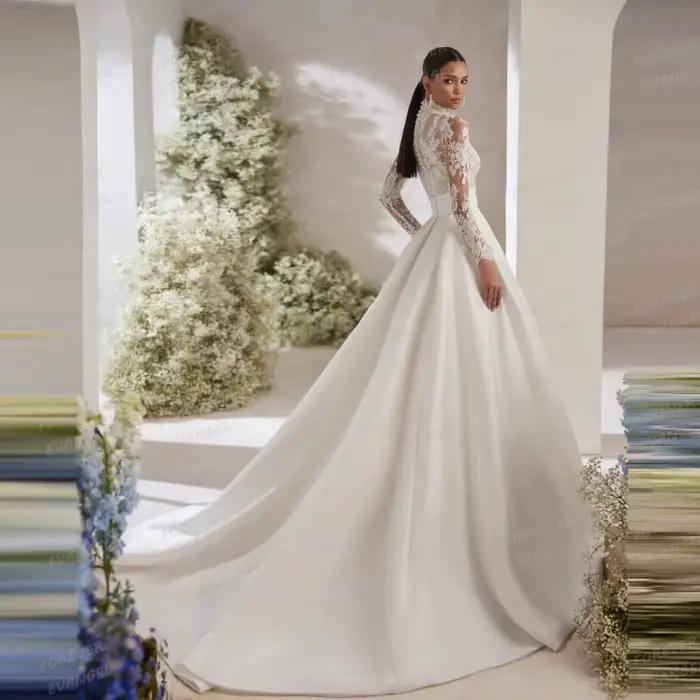 Classique Boho une ligne robes De mariée femme à manches longues Appliques Satin formelle