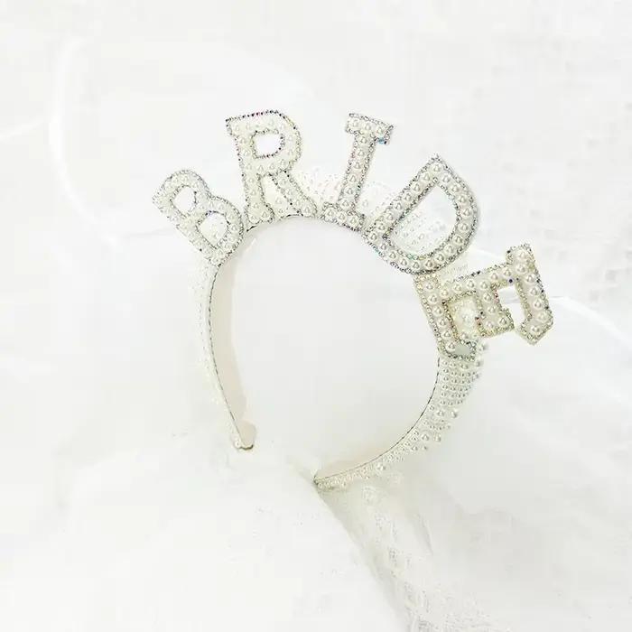 Couronne de perles pour future mariée