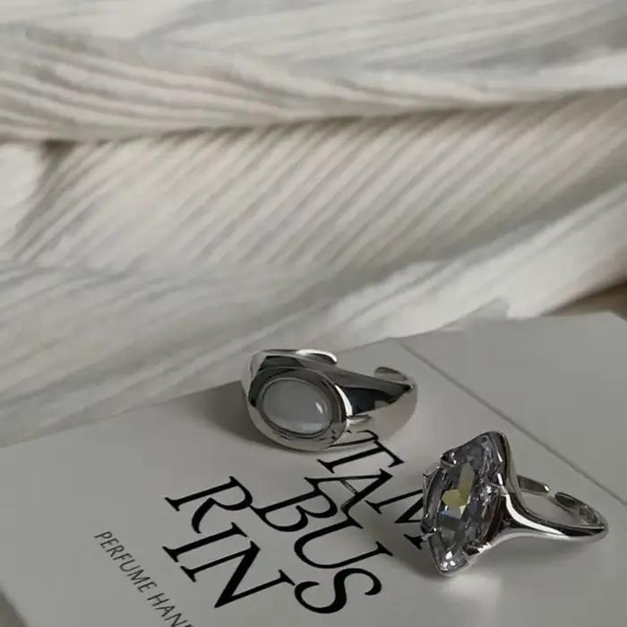 Bague coréenne en zircone géométrique pour femmes