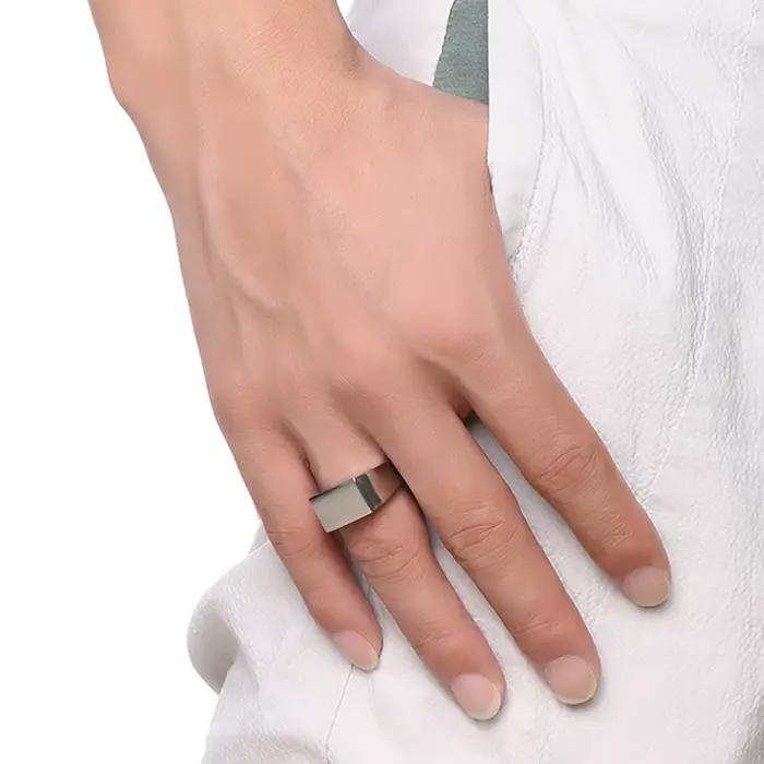 Bague de motard en acier inoxydable plaquée or 18 carats pour homme, alliance de mariage, bijou classique pour cérémonie, cadeau de qualité supérieure