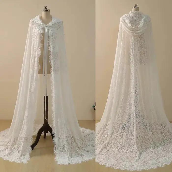 Robes de mariée sirène vintage avec capuche