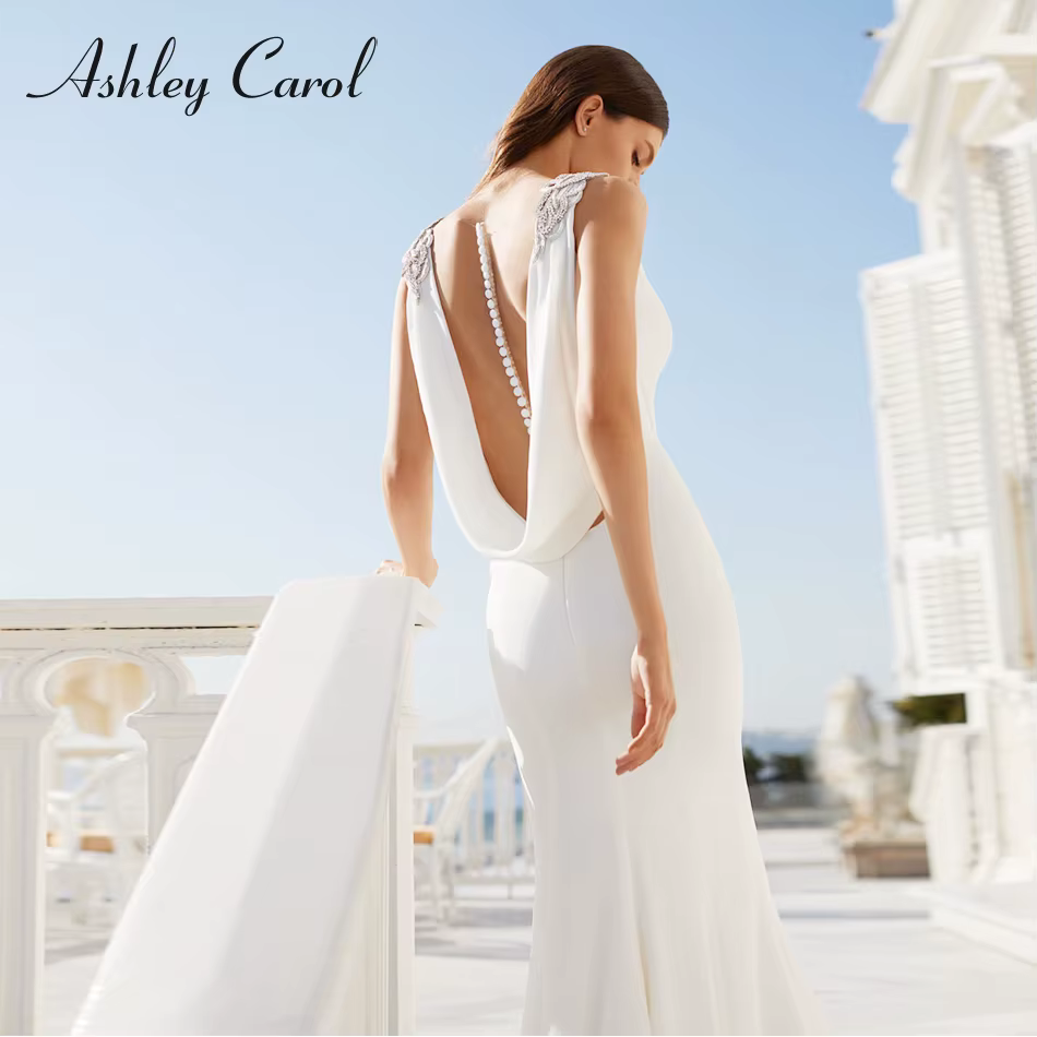 Ashley Carol-Robe de mariée sirène, élégante, drapée, capot, présidence, décolleté, Rotterdam, épaul