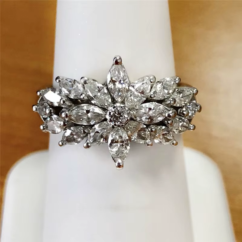 Huitan – bague pour femmes, nouveau Design, pour fête, Design floral esthétique, petit Style frais, 