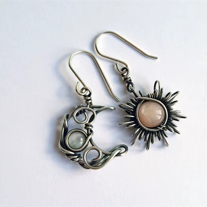 Boucles d'oreilles bohème soleil lune, asymétriques, abstraites, étoile, courtes, creuses, Broncos,