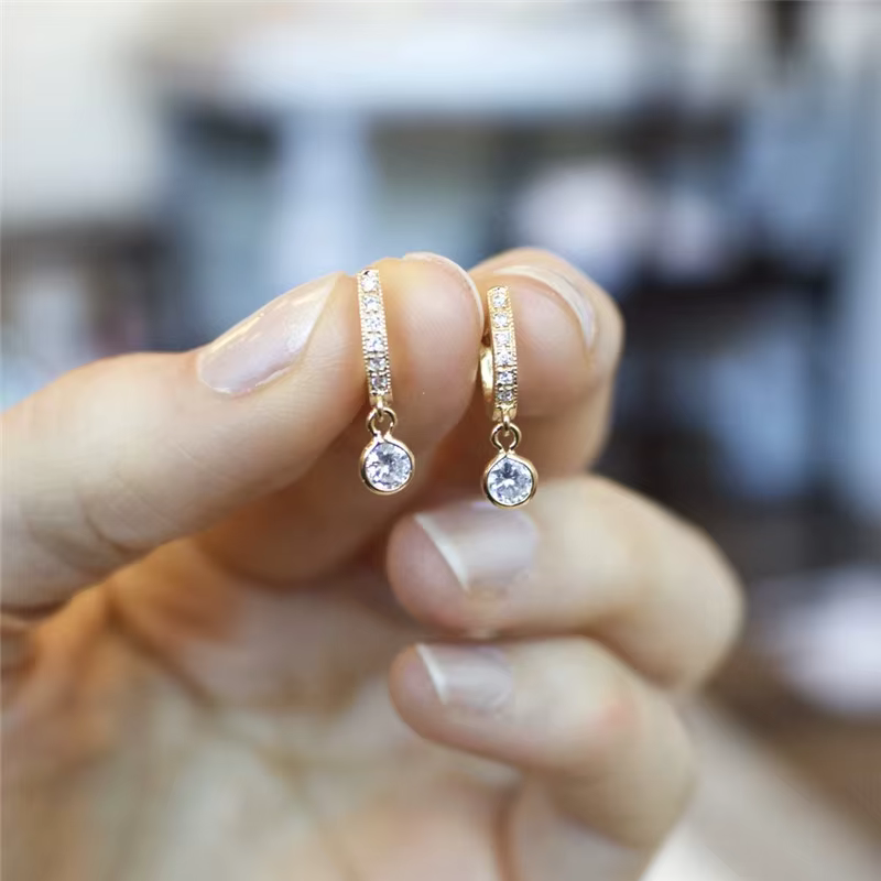 Huitan – boucles d'oreilles pendantes simples pour femmes, couleur or, avec breloque ronde en CZ, ac