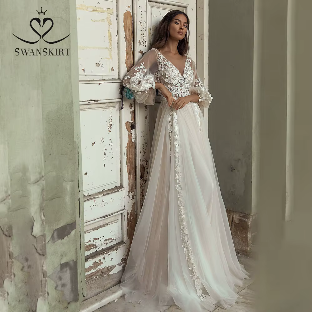 SwanSarah 3D fleurs robe De mariée Appliques a-ligne col en v perlé robe De mariée romantique person