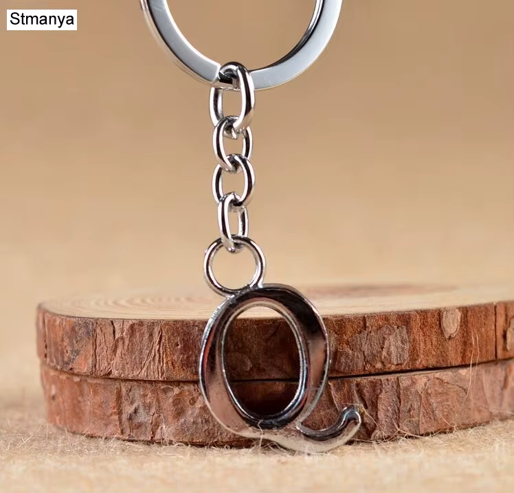 Nouveau bricolage A-Z lettres porte-clés pour hommes argent métal porte-clés femmes voiture porte-cl