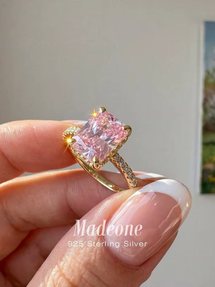 Bague carrée unique et brillante en argent sterling 925 avec zircon pour femme, idéale pour les fian