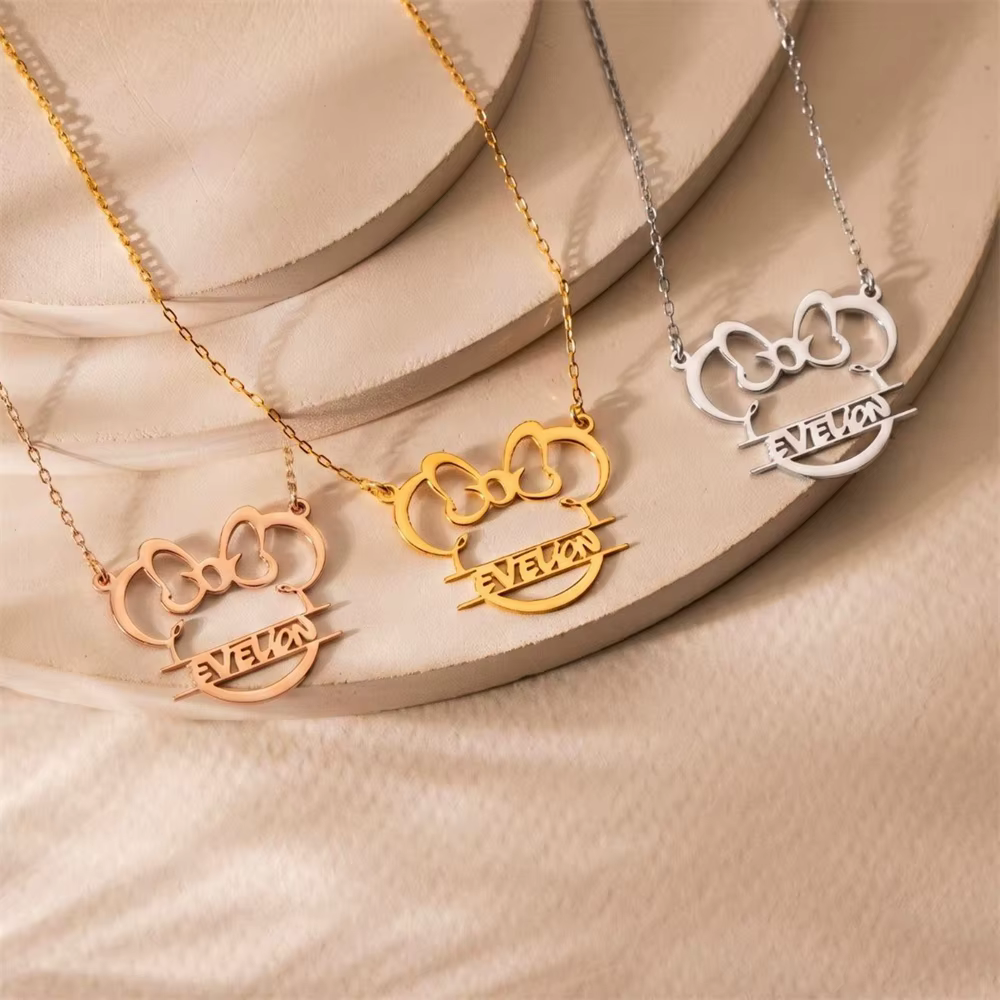 Collier avec pendentif en forme d'oreilles de souris style Minnie, bijoux personnalisés, collier ave