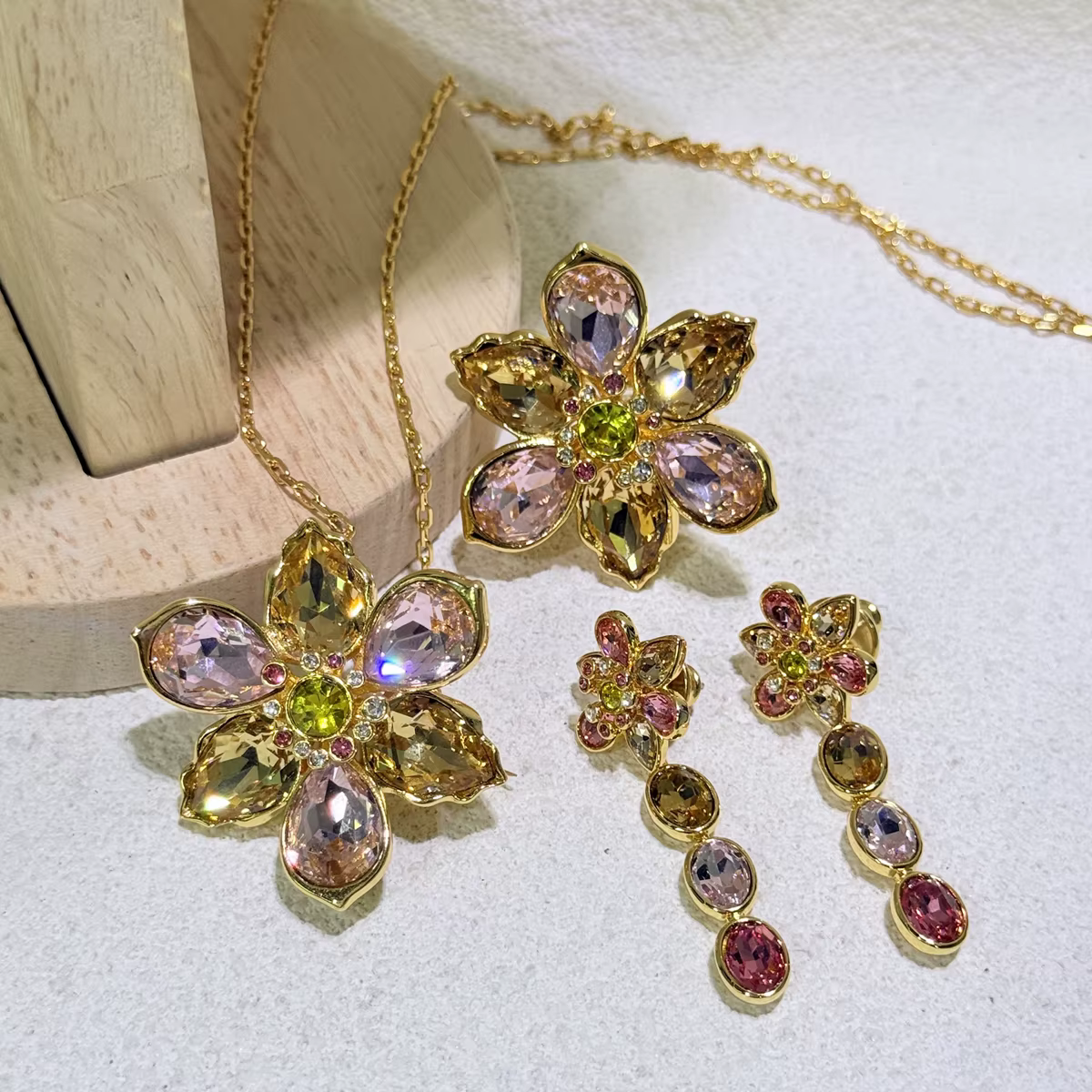 Nouvelle Tendance 2026 : Parure de Bijoux d'Anniversaire de Haute Qualité, Collier et Boucles d'Orei