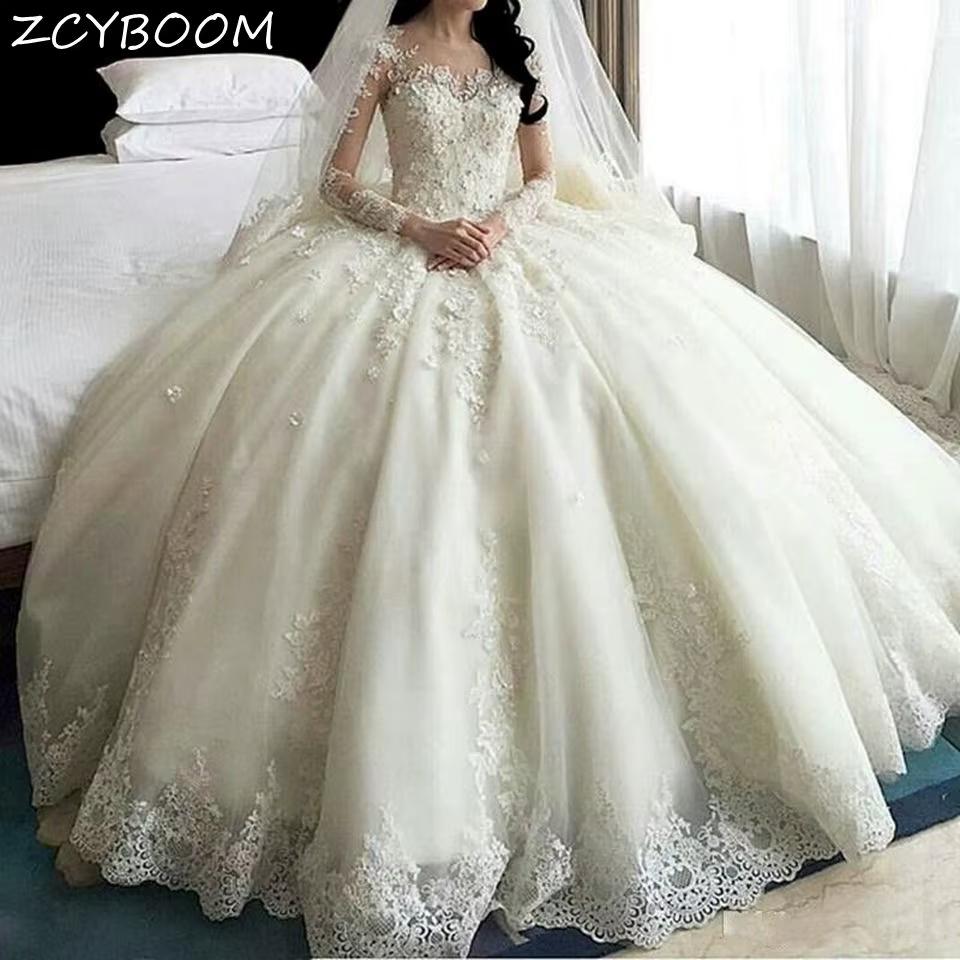 Robe de mariée princesse 3D à fleurs appliquées et perles, coupe princesse, avec traîne courte, coll