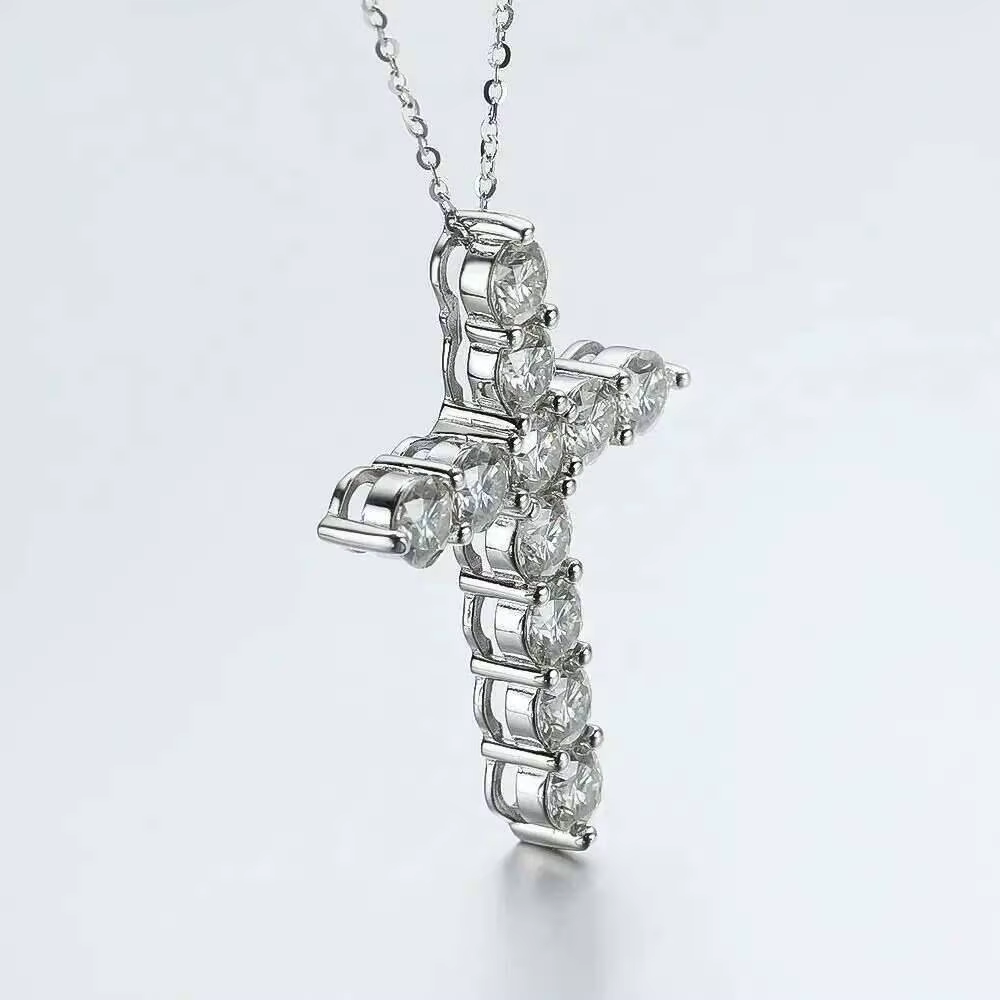 Pendentif croix Moissanite complet, chaîne originale en argent Sterling plaqué or blanc, collier fin