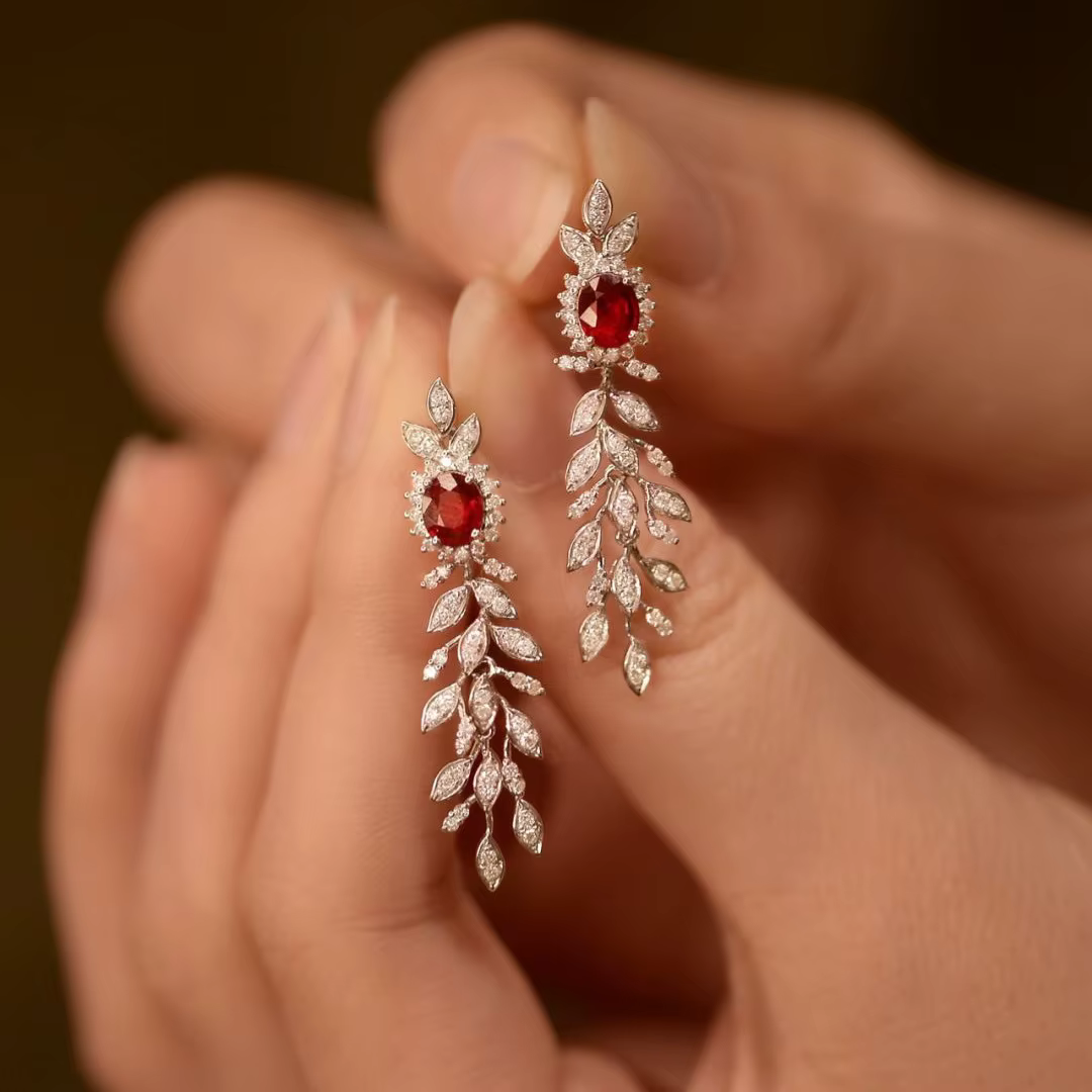 Boucles d'oreilles vintage en argent 925, style exquis, pierres précieuses rouges, glands, magnifiqu