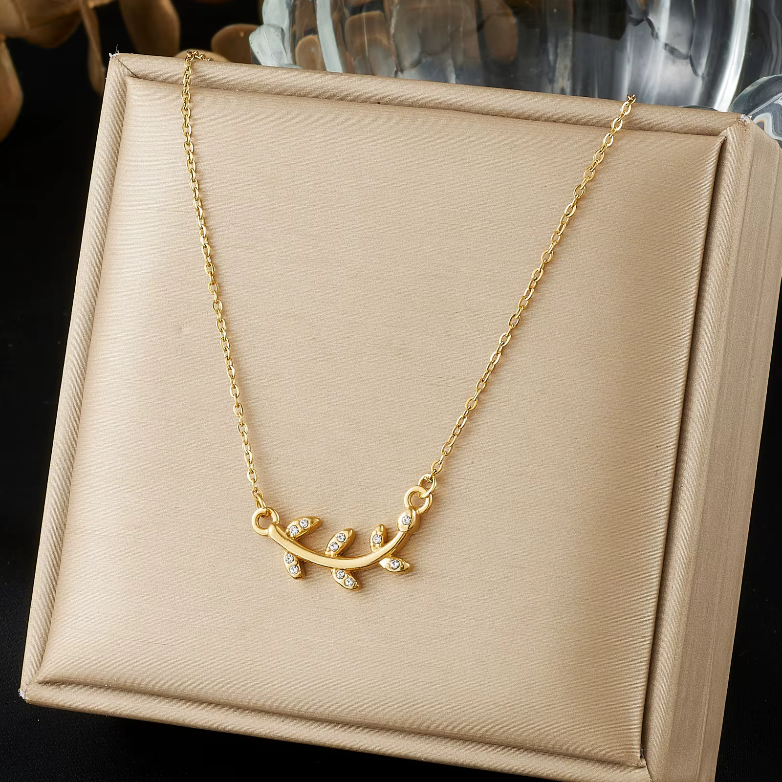 DIEYURO – collier classique en acier inoxydable 316L doré avec feuilles incrustées de Zircon pour fe