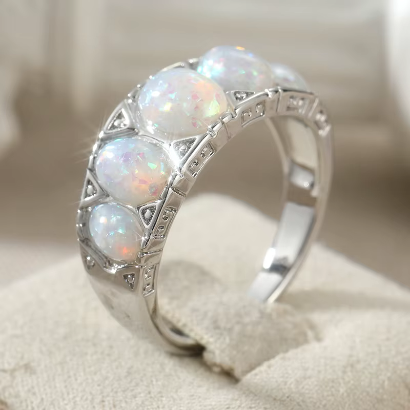 Bague vintage pour femme en imitation opale incrustée, couleur argent minimaliste, sculptée à la mai