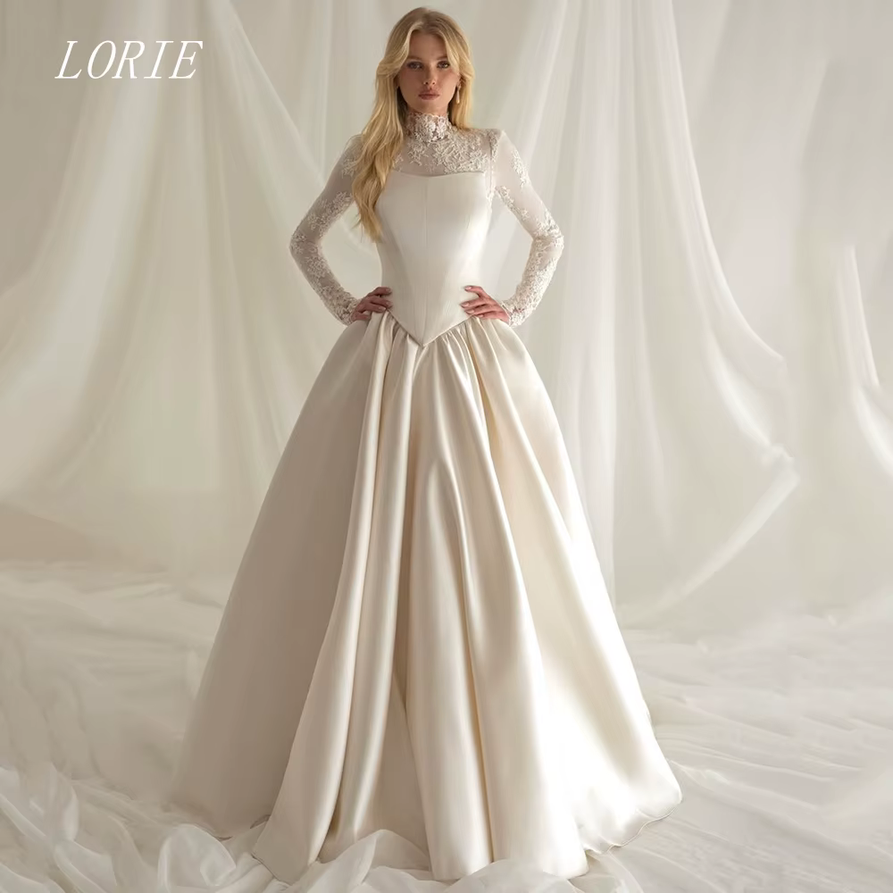 Robe de mariée civile élégante LORIE coupe trapèze, col montant, en dentelle, pour fiançailles et ma