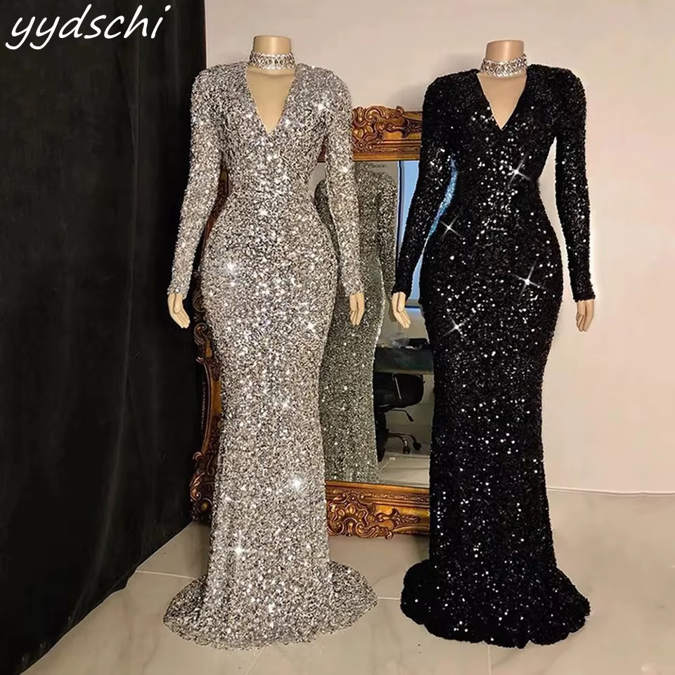Robes de mariée sirène personnalisées à sequins scintillants, col en V, dos nu, avec traîne courte, 