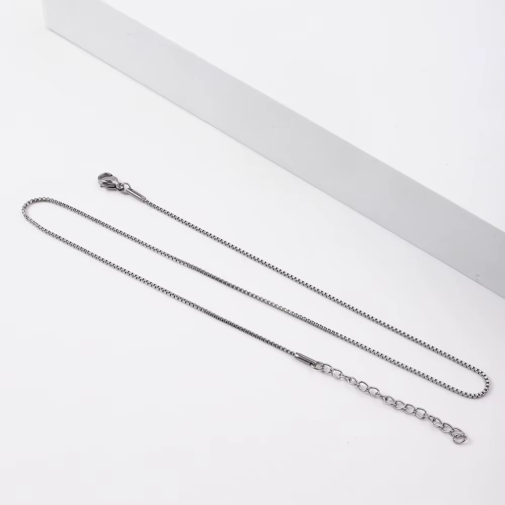 Collier chaîne en acier inoxydable pour hommes et femmes, boîte Simple de 1.2mm, couleur or, titane,