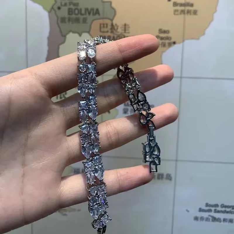 Ensemble de bijoux d'anniversaire fin de haute qualité, breloque en cristal géométrique blanc, colli
