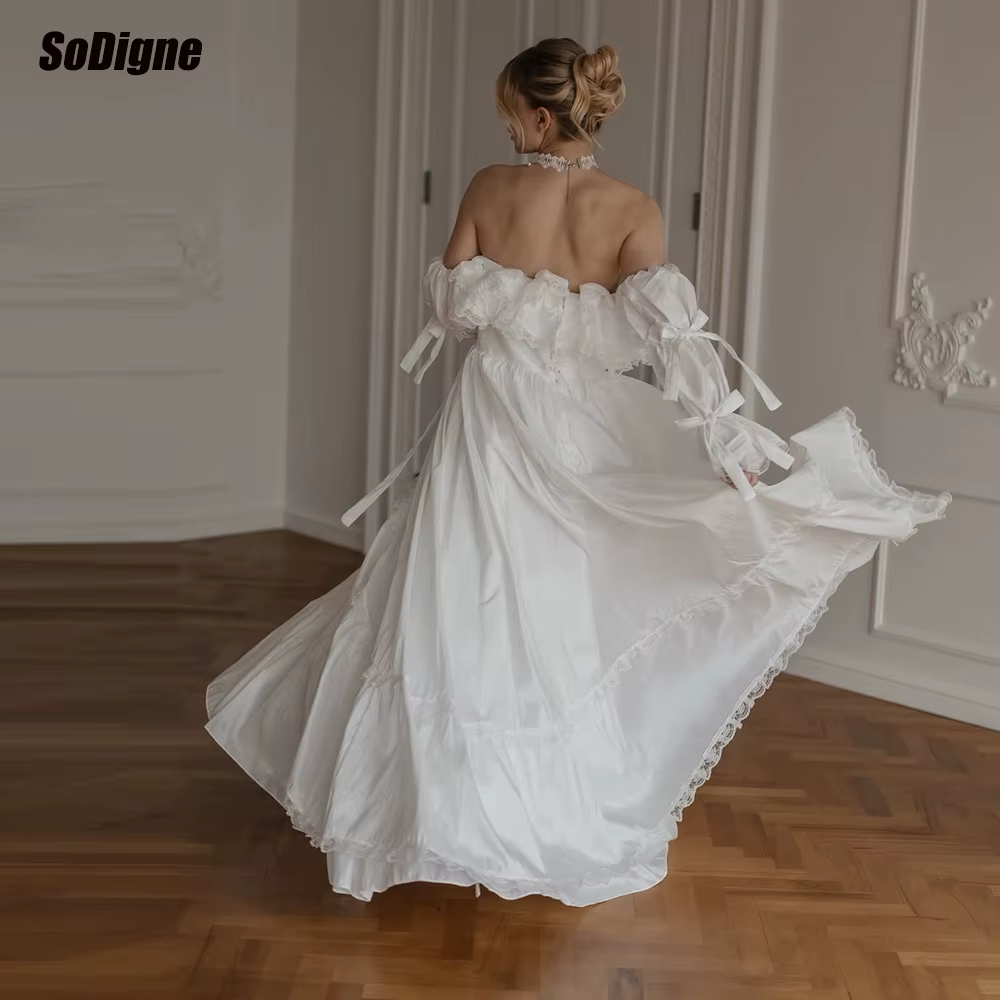Robe de mariée SoDigne en taffetas coupe trapèze, épaules dénudées, manches détachables, collection 
