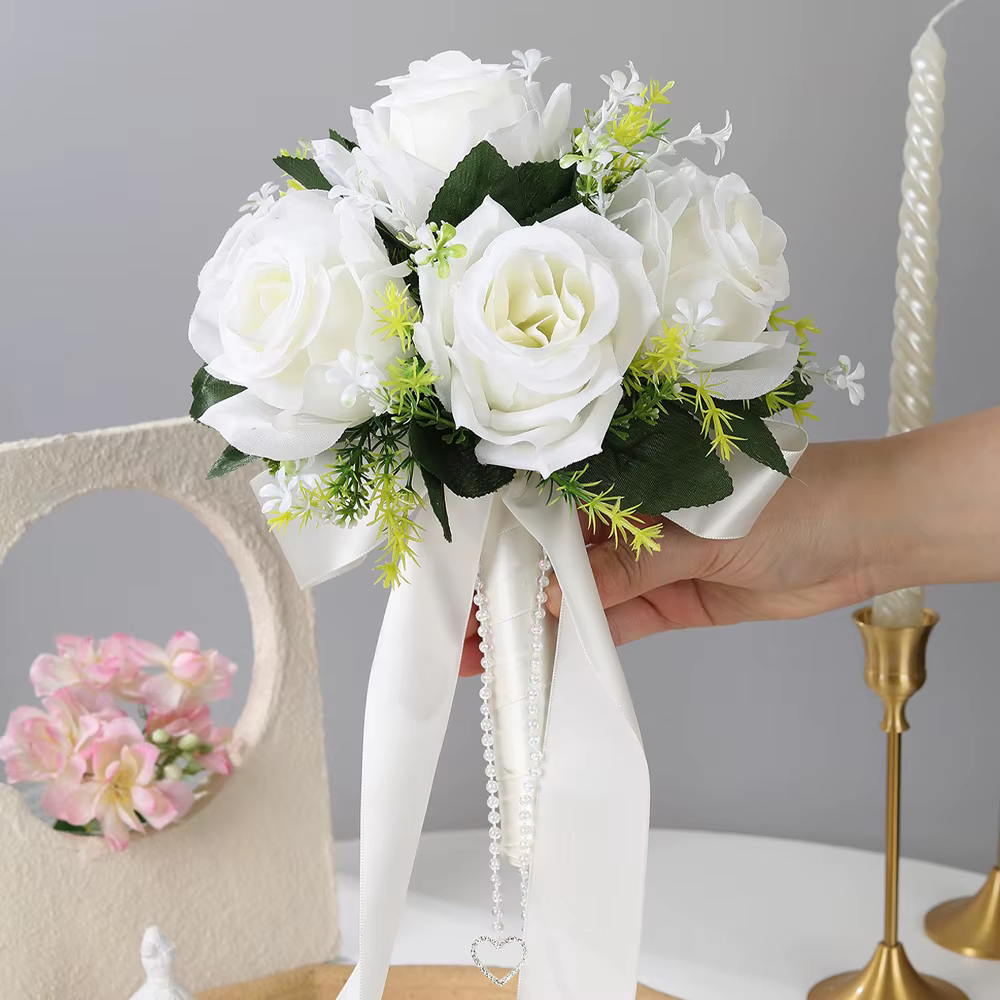 1 bouquet de mariée en forme de rose blanche, avec décor « LOVE », pour mariages, cadeau de la Saint