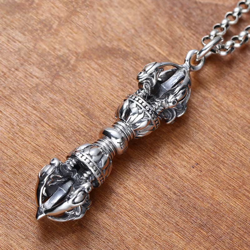 Pendentif pilon Vajra pour hommes et femmes, bijoux de Style ethnique, amulette Lotus en Relief, col