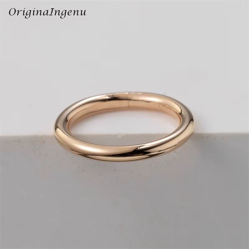 Bague empilable délicate remplie d'or 14K, bague faite à la main, bijoux minimalistes, bijoux résist