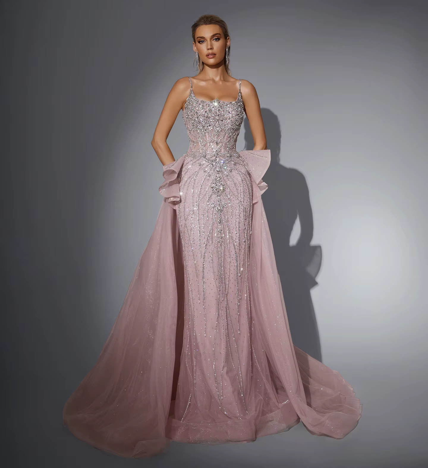 Robe de bal trompette sur mesure de luxe, bretelles Spaghetti, perles en cristal, strass, panneau dé