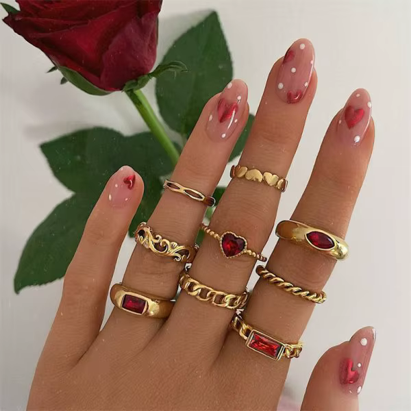 Lot de 9 bagues dorées pour femme, style vintage, avec chaîne cœur en cristal rouge, bagues géométri